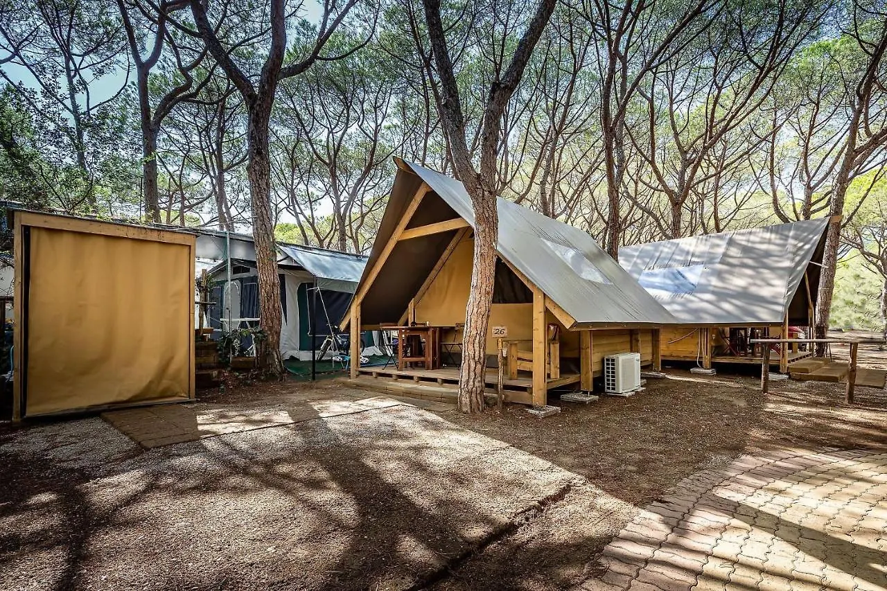Camping Internazionale Etruria Castiglione della Pescaia 2*,  Italy